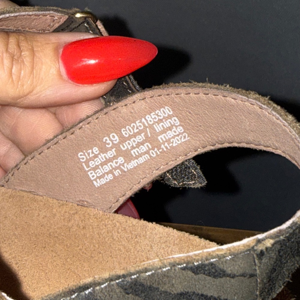 Dansko Rowan Zebra Print Shoes Size 39~9 Animal Print Closed Toe Slingback - Picture 3 of 7